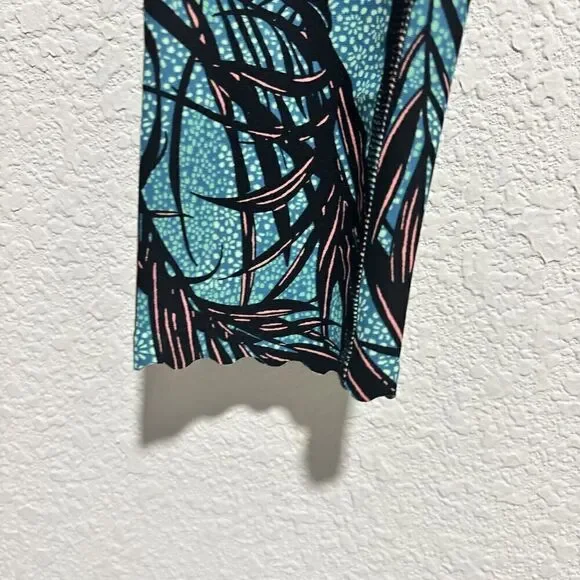 Lululemon Tigh Stuff Tight Palm Lace Tofino Teal Womens Size 4 Leggings scallop - Picture 8 of 14